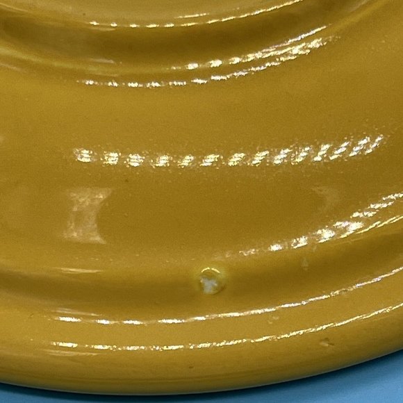 Sett Of 2 Vintage Yellow Genuine Fiesta HLO 6" Saucer Plates Bread Salad Plate - Picture 6 of 6